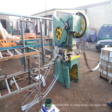 Machine de grillage de barbelé de rasoir